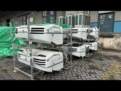 Der Prozess der Verladung der verwendeten THERMO KING MD200 & MD300 Einheiten in den Behälter